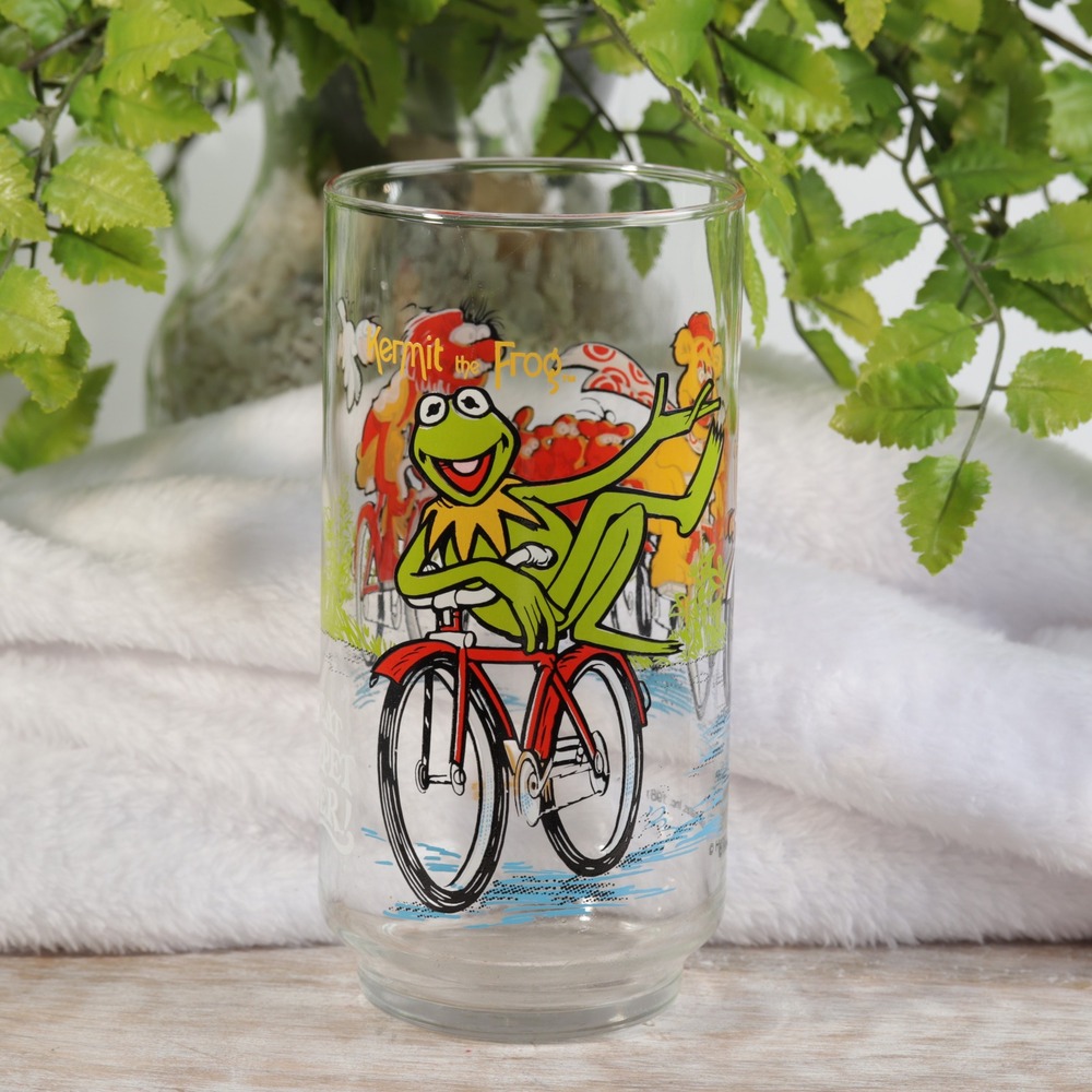 Vintage 1981 McDonalds The Great Muppet Caper Kermit Fozzie Animal Glass Cup